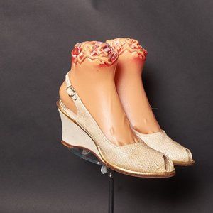 1960s Raffia Straw Peep Toe Wedges Heels Slingbacks Shoes